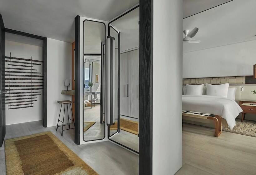 带海景的带双人床的标准间, Four Seasons Resort Los Cabos