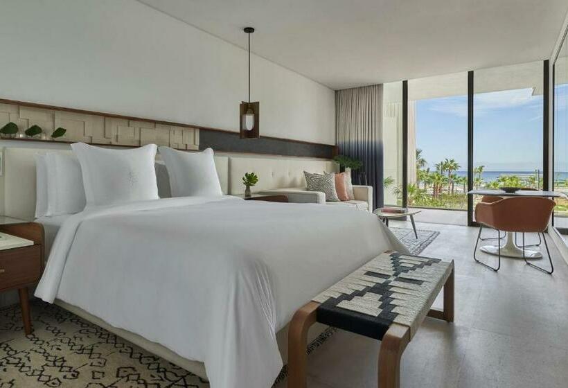 带大床的标准间, Four Seasons Resort Los Cabos