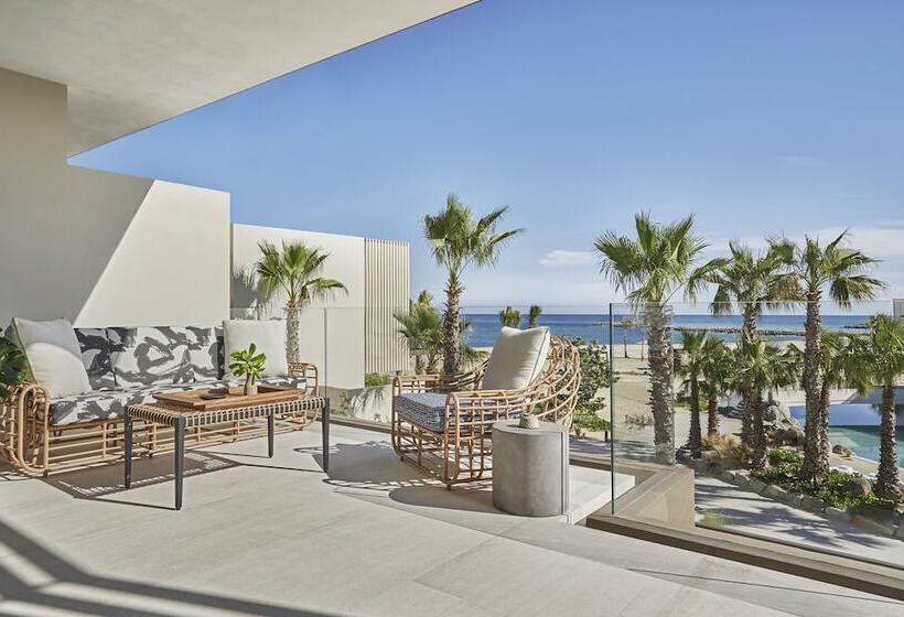 带海景的带双人床的标准间, Four Seasons Resort Los Cabos