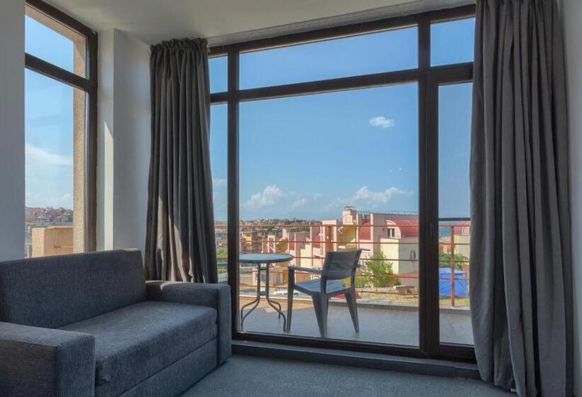 Номер Deluxe, Odyssey Sozopol