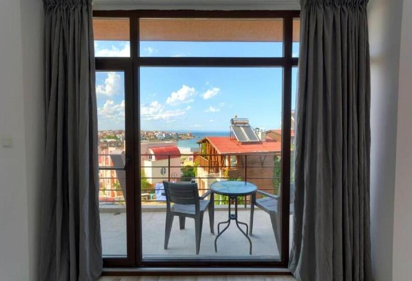 家庭套房, Odyssey Sozopol