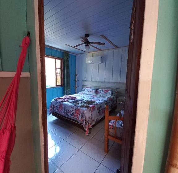 经济型三人房间, Pousada Canto Da Sereia