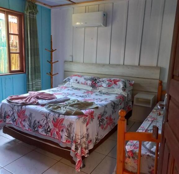 标准三人间, Pousada Canto Da Sereia