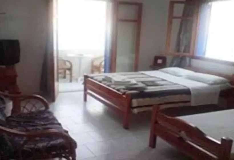 Triple Room Sea View, Sifis