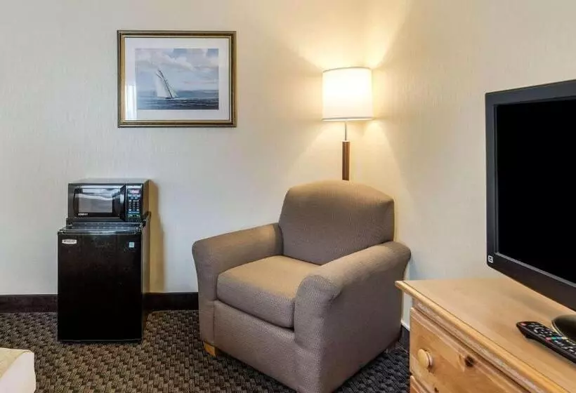 スタンダードルーム, Clarion Inn Seekonk   Providence