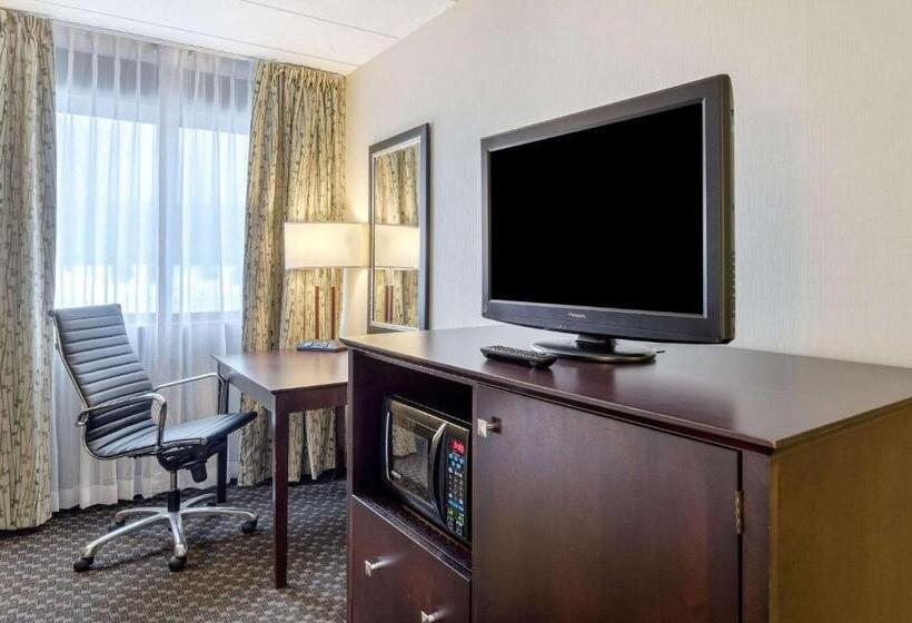 Номер бизнес-класса, Clarion Inn Seekonk   Providence