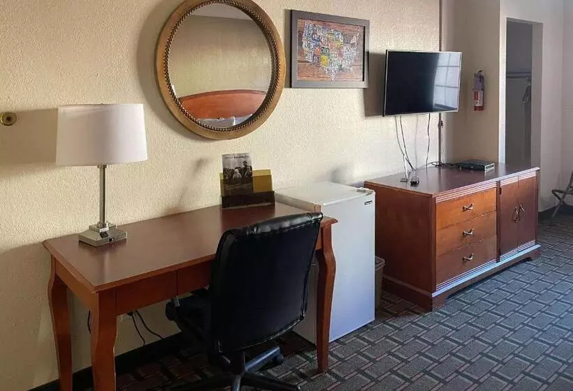 اتاق استاندارد با تخت بزرگ, Econo Lodge