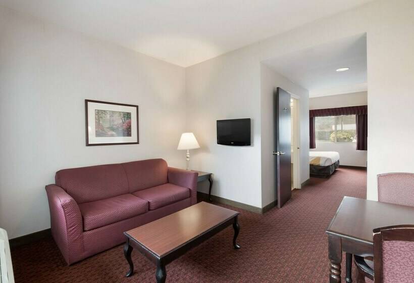 スイート, Quality Inn Grand Suites Bellingham