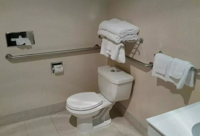 سوییت, Quality Inn Grand Suites Bellingham