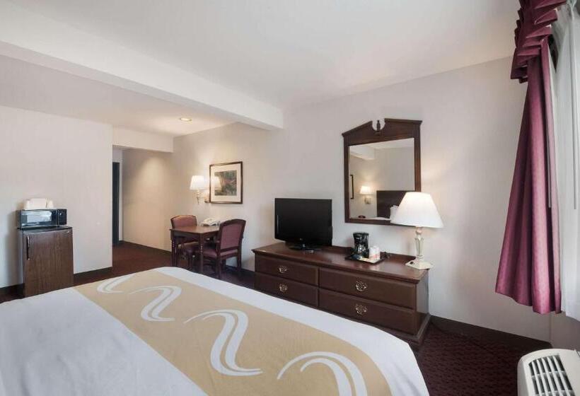 身障者適用スイートルーム, Quality Inn Grand Suites Bellingham