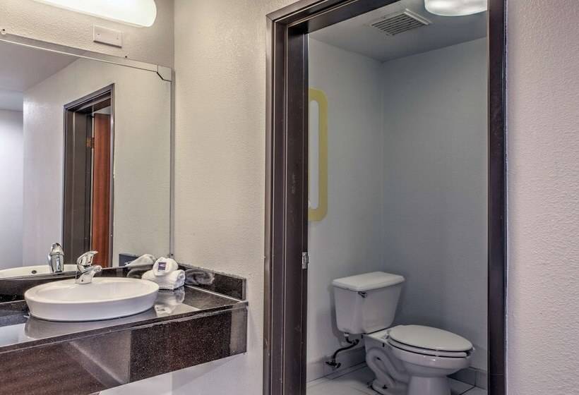 豪华套房, Motel 6 Dallas, Tx  Northwest