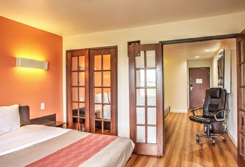 デラックススイート, Motel 6 Dallas, Tx  Northwest