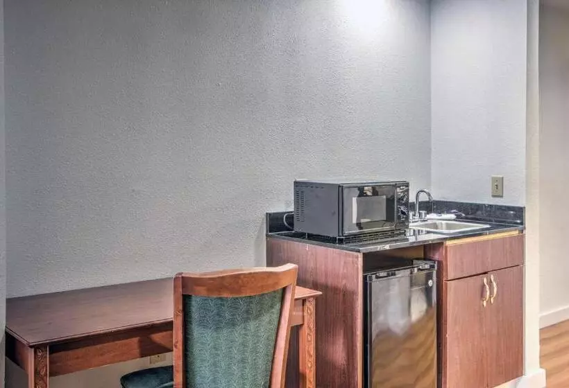 スイート, Motel 6 Dallas, Tx  Northwest