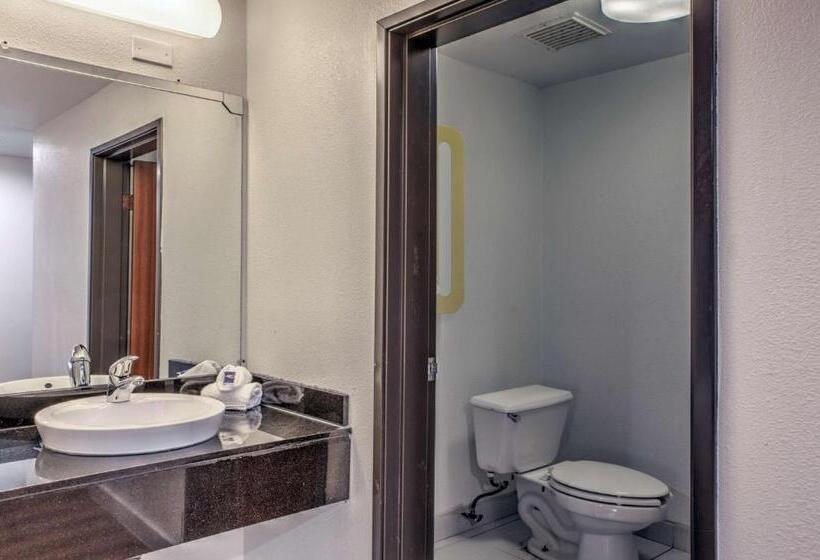 带大床的套房, Motel 6 Dallas, Tx  Northwest