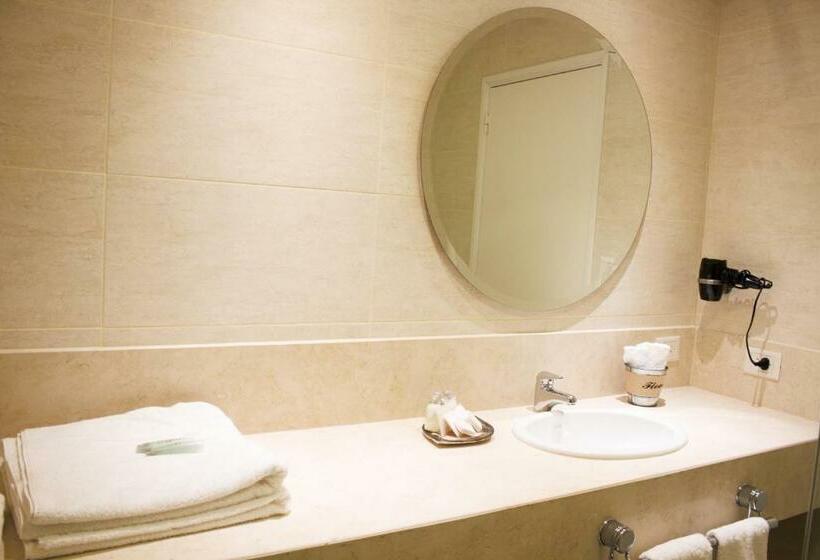 חדר סטנדרט, Posada Maestosso