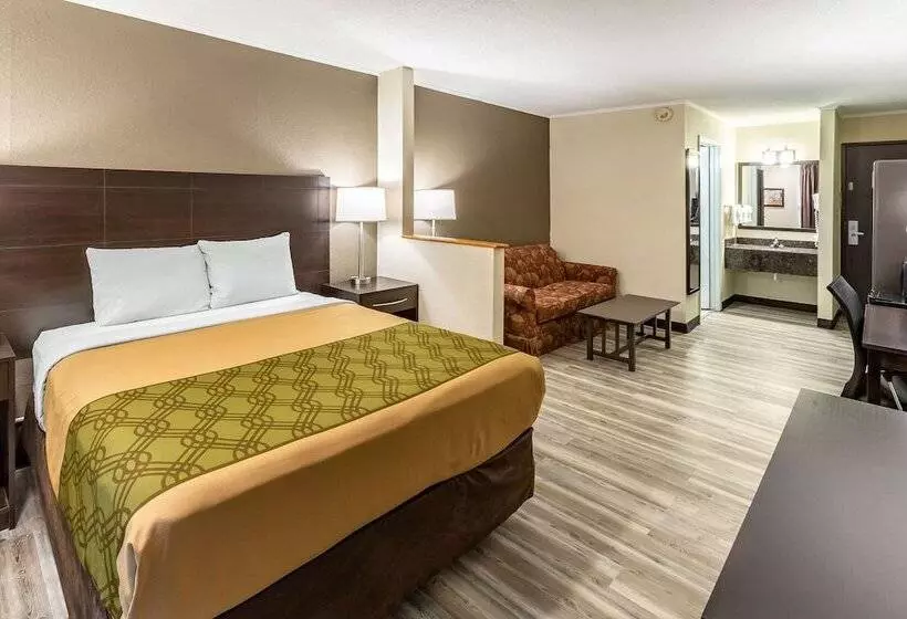 スイート, Econo Lodge Inn & Suites