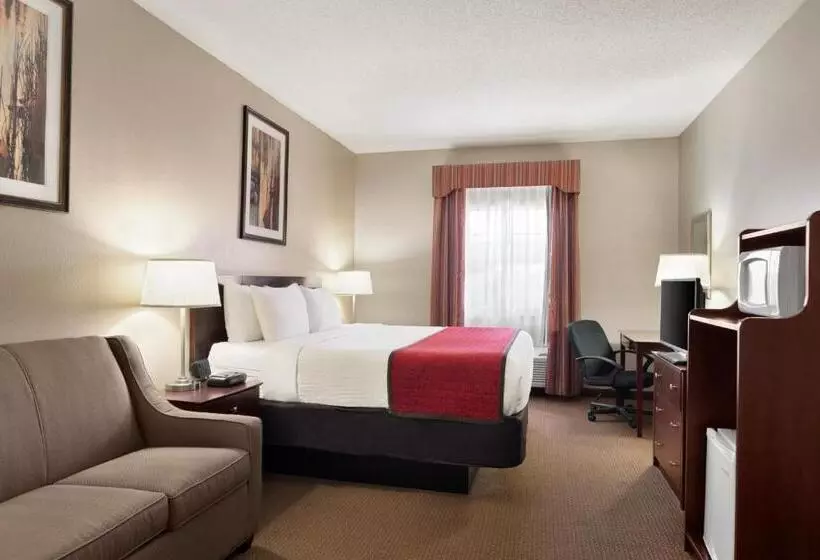 キングサイズベッドのデラックスルーム, Ramada By Wyndham Elizabethtown