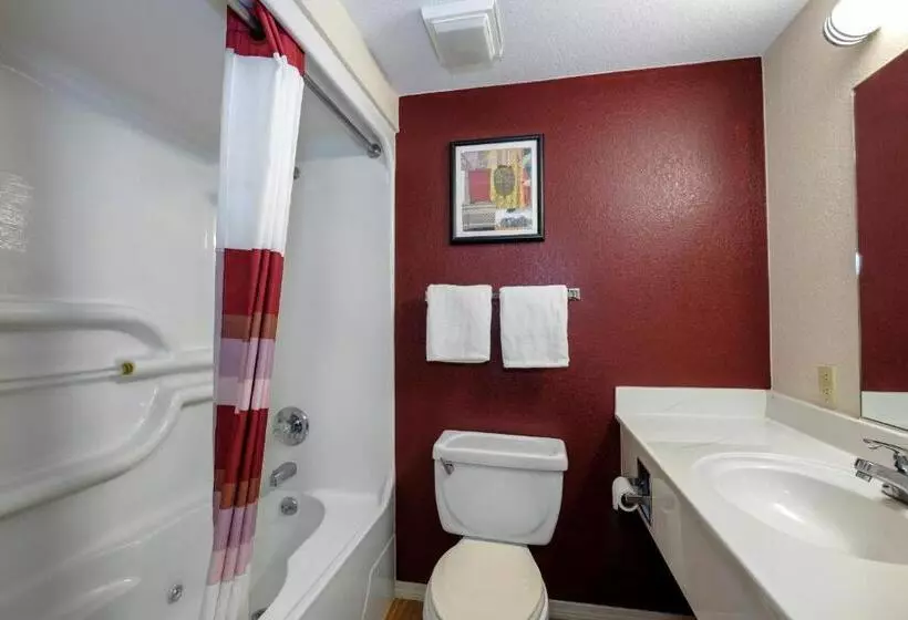 キングサイズベッドのスイートルーム, Red Roof Inn Holton