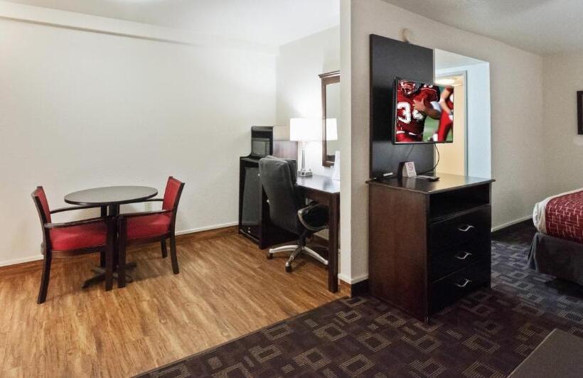 جناح سرير كينج, Red Roof Inn Oklahoma Airport I 40 W Fairgrounds