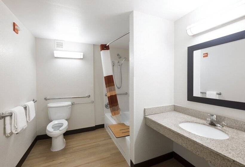 غرفة بريميوم, Red Roof Inn Plus+ Boston   Woburn/ Burlington