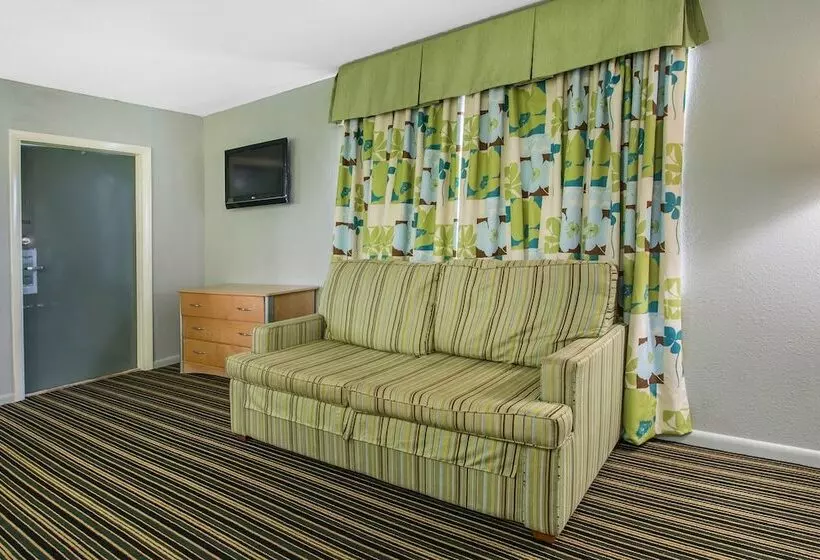スイート, Rodeway Inn & Suites Winter Haven Chain Of Lakes