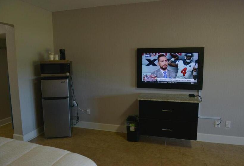 غرفة قياسية لذوى الاحتياجات الخاصة, Rodeway Inn & Suites Winter Haven Chain Of Lakes