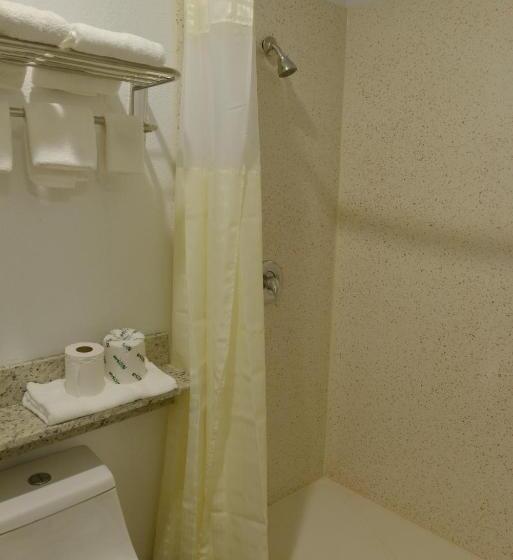 سوییت, Rodeway Inn & Suites Winter Haven Chain Of Lakes