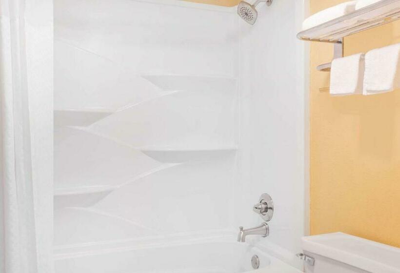 اتاق استاندارد, Travelodge By Wyndham Chattanooga/hamilton Place