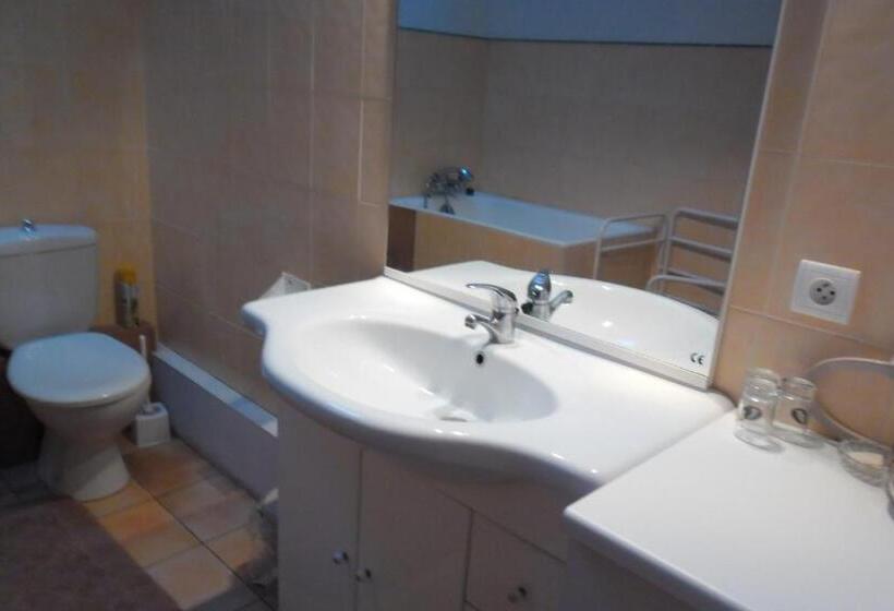 סוויטה, Domaine De Benveau