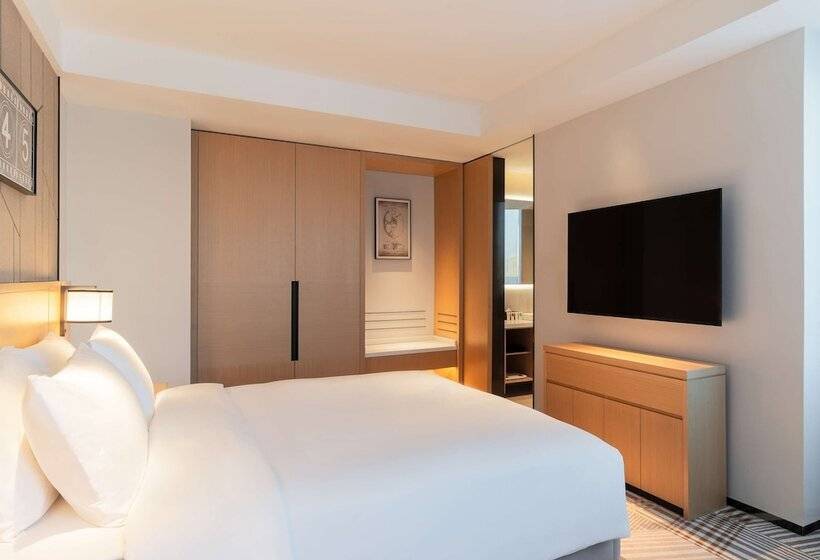 جناح, Hyatt Place Changchun Jingyue