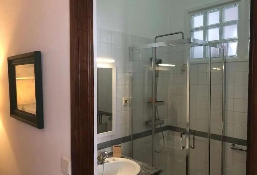 Deluxe room with river view, Quinta Da Travessa   Douro