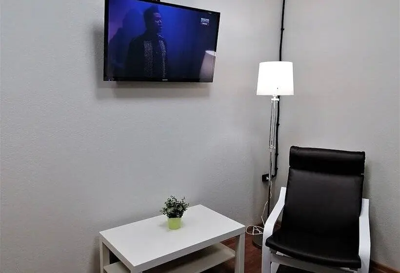 اتاق لوکس, Good Night Rooms & Hostel
