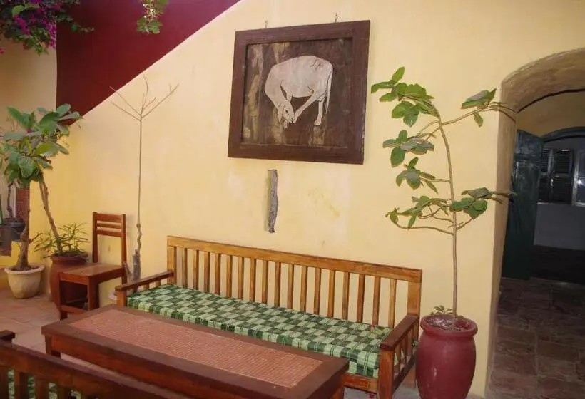 StandaardKamer, Maison Augustin Ly