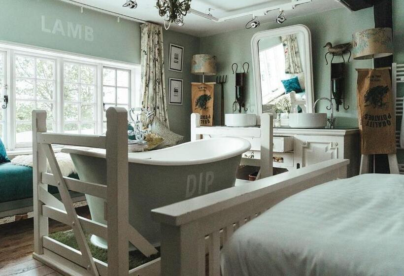 Suite Superior, The Woolpack Inn