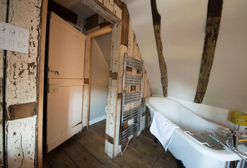 Junior Suite, The Woolpack Inn