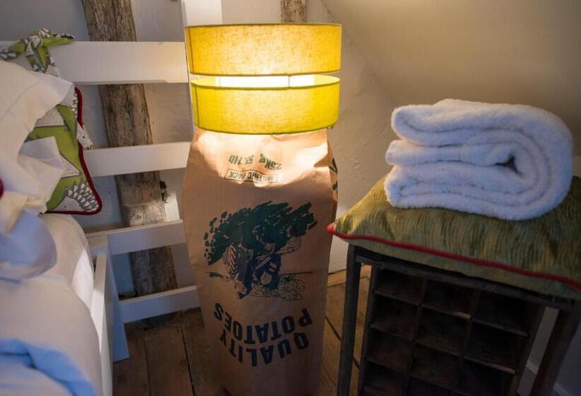 Junior Suite, The Woolpack Inn