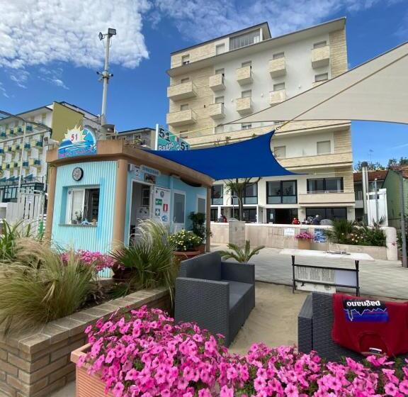 オーシャンビュースタンダードルーム, Britannia