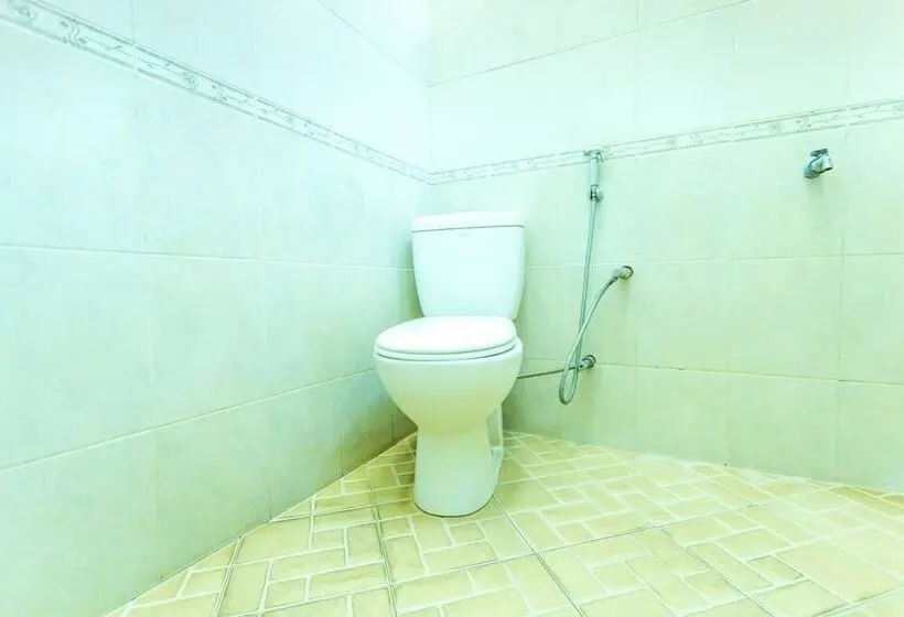スタンダードルーム, Oyo 2848 Senaz Guesthouse