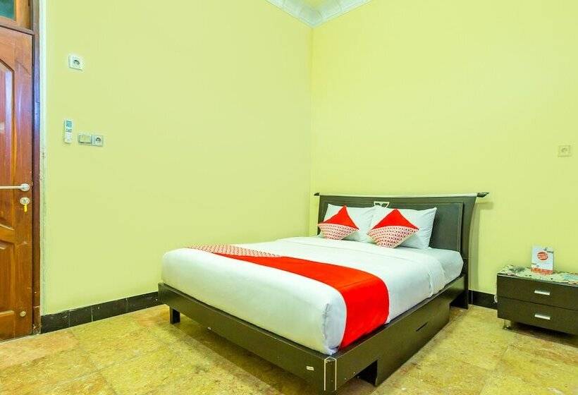 חדר סטנדרט, Oyo 2848 Senaz Guesthouse