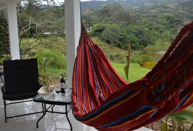 Номер Deluxe, San Juan De Los Guayabos