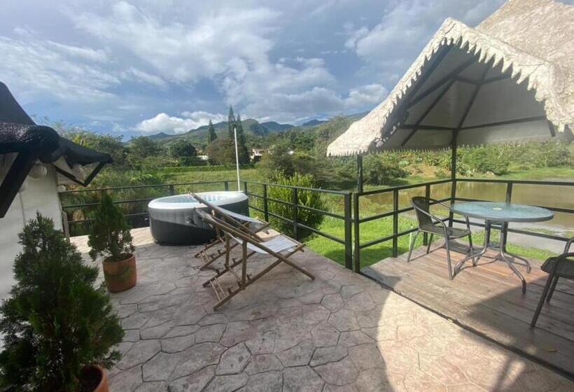 Standard Tent, San Juan De Los Guayabos