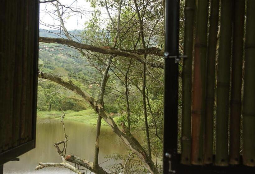 Standard Tent, San Juan De Los Guayabos