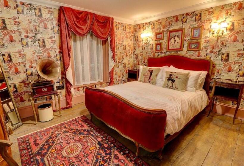 غرفة سوبيريور, Ebenezer S Place