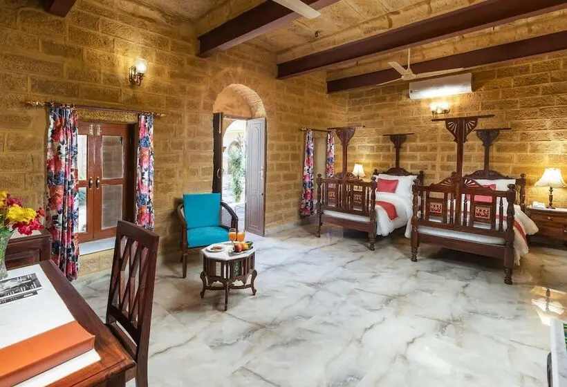 اتاق لوکس, Welcomheritage Mohangarh Fort