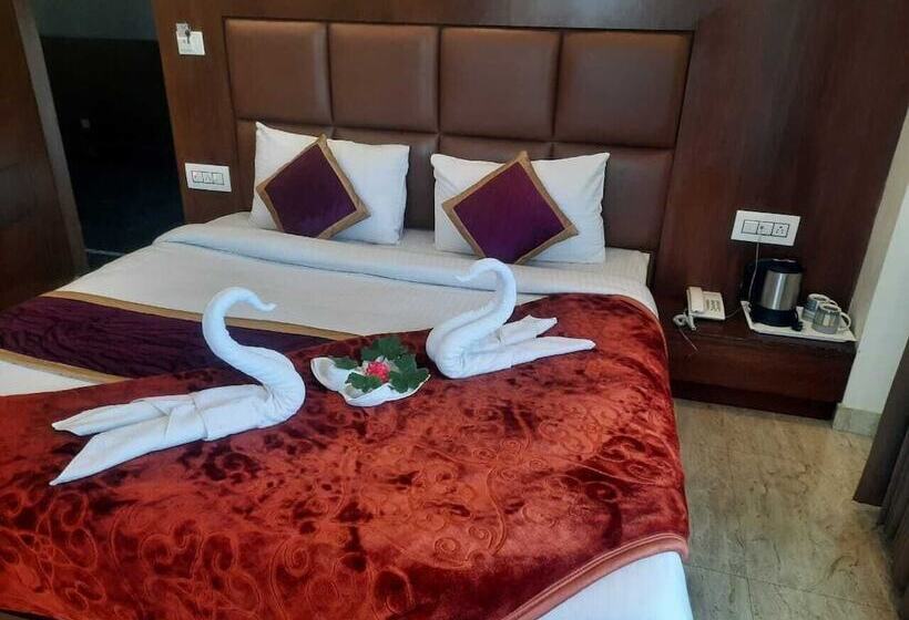 デラックスルーム, Cross Winds West