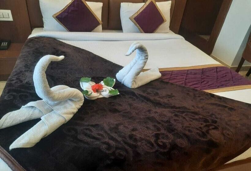 デラックスルーム, Cross Winds West