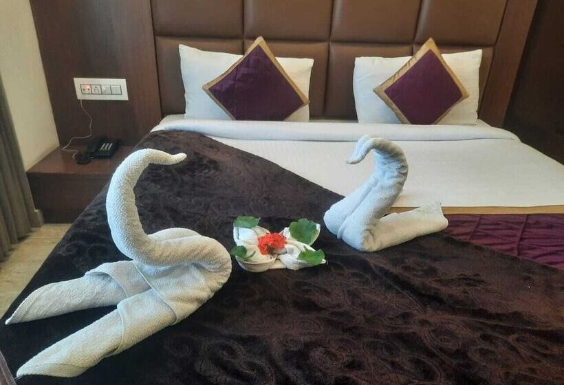 デラックスルーム, Cross Winds West