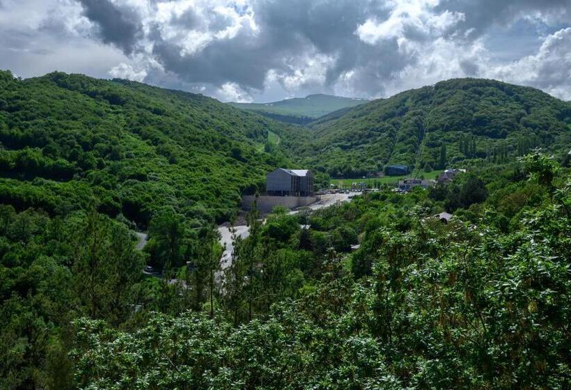 سوئیت جونیور با چشم‌انداز کوهستان, Aurora Resort By Stellar Hotels, Tsaghkadzor
