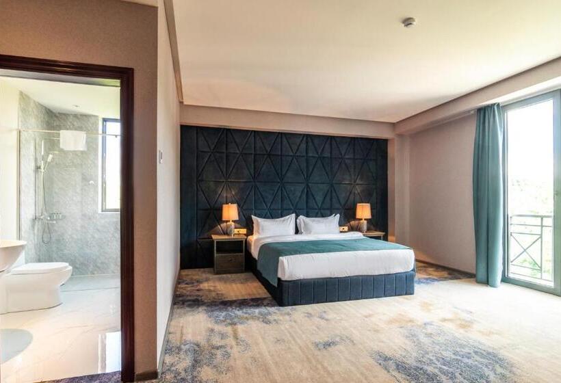 اتاق سوپریور با تخت بزرگ, Aurora Resort By Stellar Hotels, Tsaghkadzor