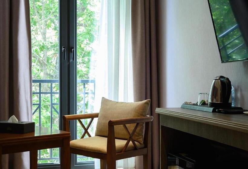 اتاق سوپریور خانوادگی, Aurora Resort By Stellar Hotels, Tsaghkadzor